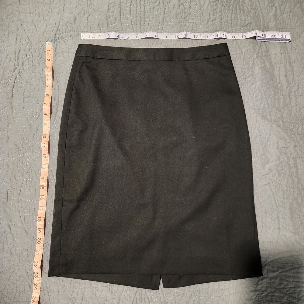 Banana Republic Suiting Skirt Size 6